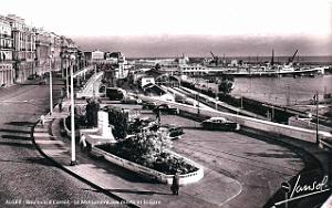 Alger - Bd Carnot - Monument aux morts et la Gare